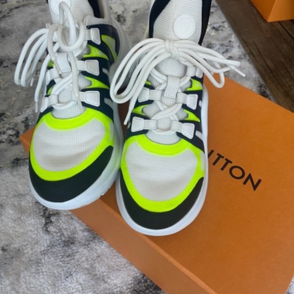 100% Authentic LV womans Archlight Sneakers still in style - Picture 3 of 7